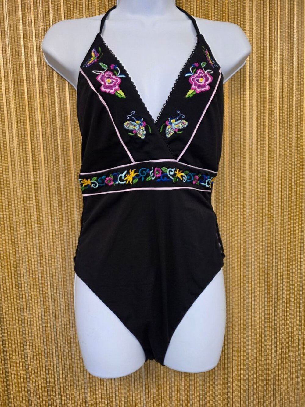 Nanette Lepore L46357 Black Embroidery Goddess One-Piece Swimsuit Women's Size 8